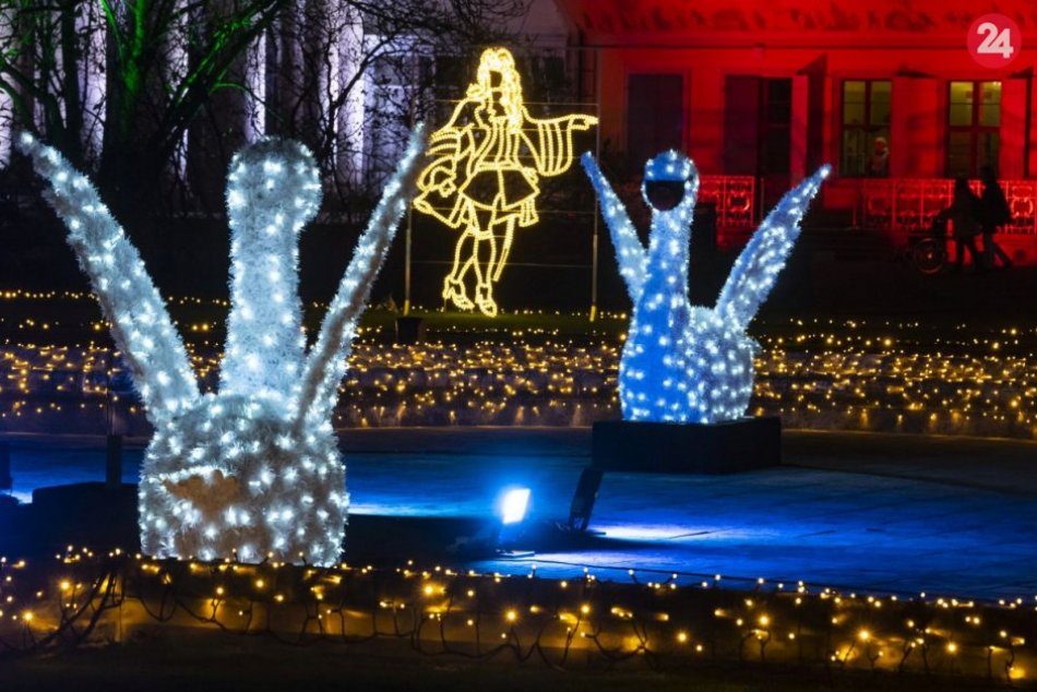 Otvorili vianočnú záhradu, výzdobu tvorí viac ako milión svetiel