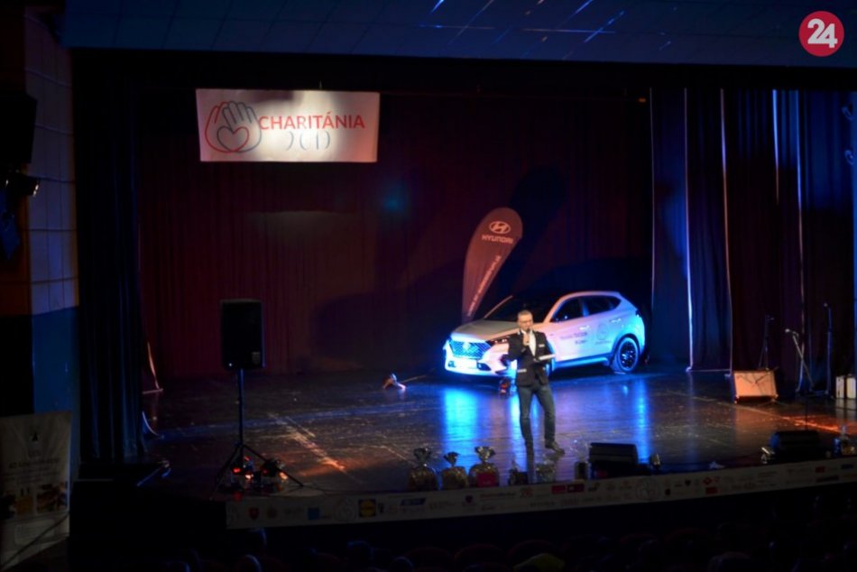 Obrazom: Charitánia 2019