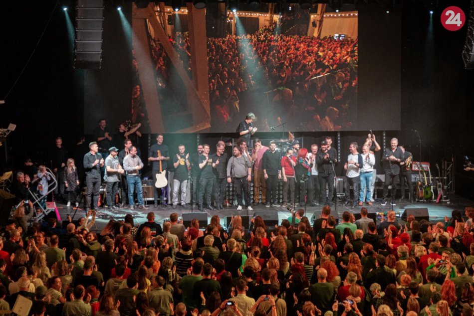 Skupina Hex spomínala na Ďuďa: Spievali preňho známe hudobné mená