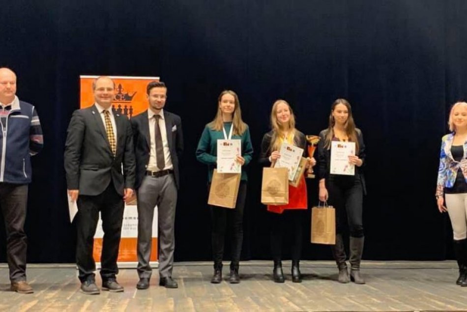 Bystrická gymnazistka je majsterkou Slovenska v rapid šachu stredných škôl