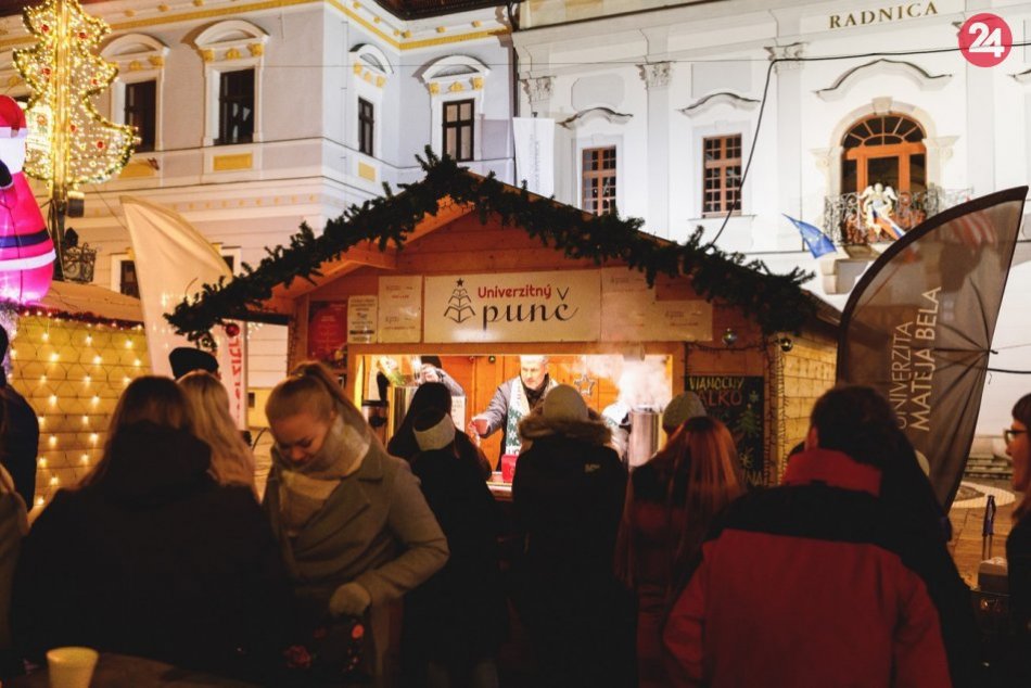 V OBRAZOCH: Univerzitný punč 2019