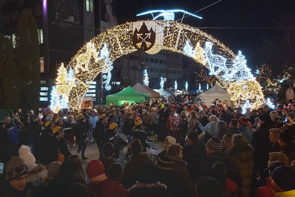 Popradský vianočný jarmok 2019 FOTO