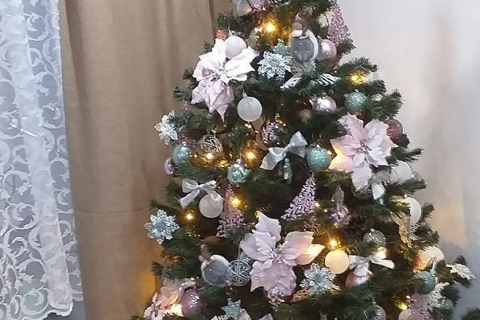 GALÉRIA: Žiarčania sa pochválili vianočnými stromčekmi