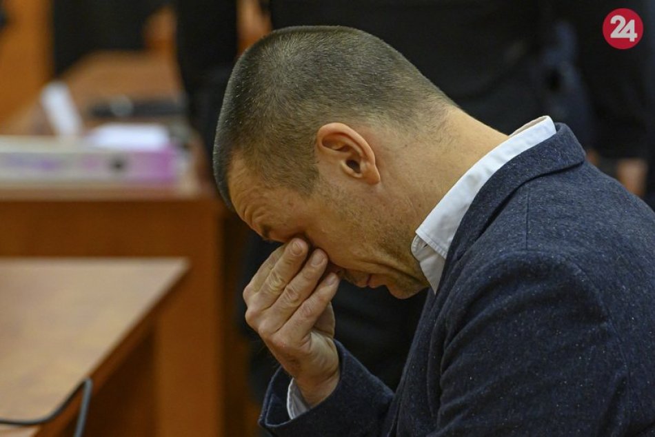 Pred súdom vypovedá aj Peter Tóth