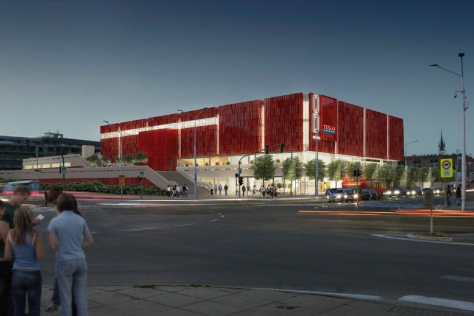 Obchodný dom v centre Nitry opäť ožije: Čaká ho rekonštrukcia, VIZUALIZÁCIE