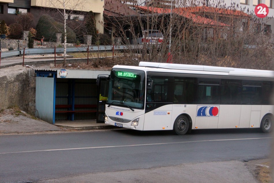 Autobusová zastávka, SAD Zvolen