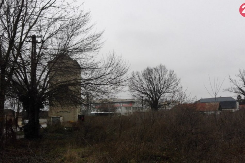 Trafostanica v Šali: Dotkne sa pamiatky výstavba obchodného centra? FOTO
