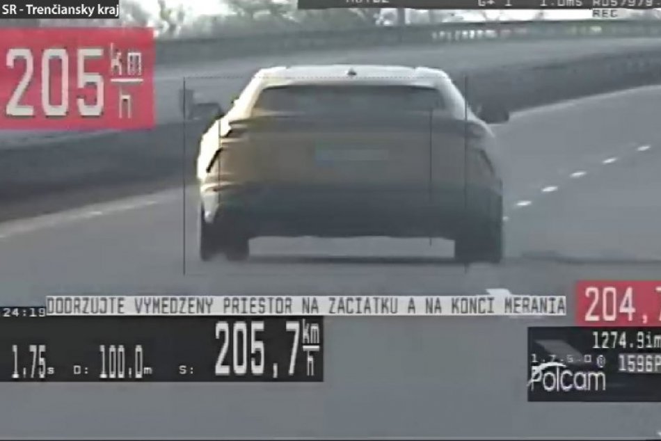 Polícia si posvietila na vodičov prekračujúcich povolenú rýchlosť