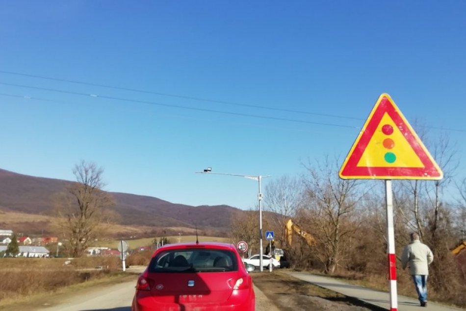 OBRAZOM: V Strážskom sprístupnili dočasné premostenie ponad Laborec