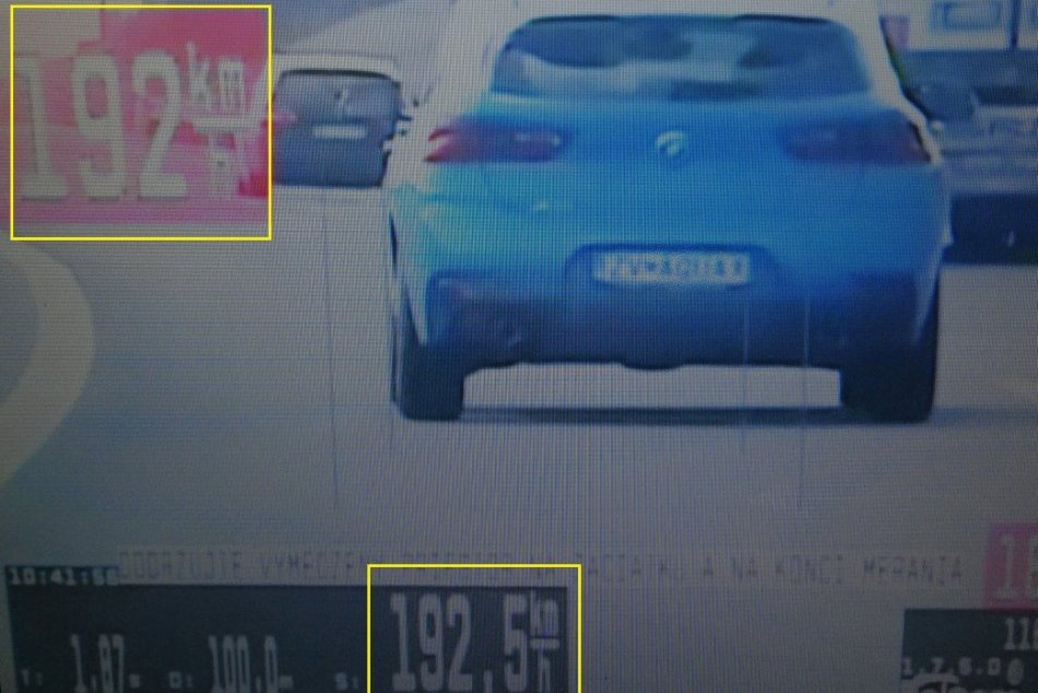 Policajti si posvietili na vodiča, ktorý prekročil rýchlosť o desiatky km/h
