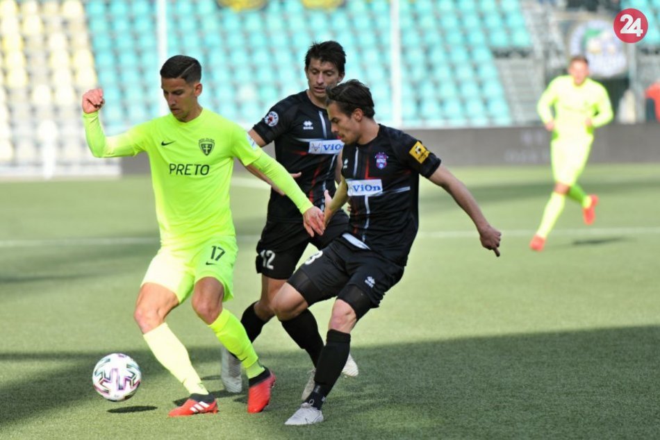 MŠK Žilina – FC ViOn Zlaté Moravce-Vráble 3:0 (1:0)