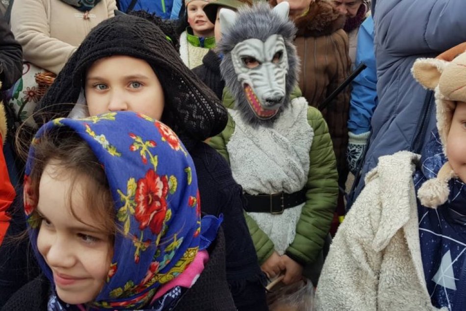 FOTO: Fašiangový sprievod v Mikuláši