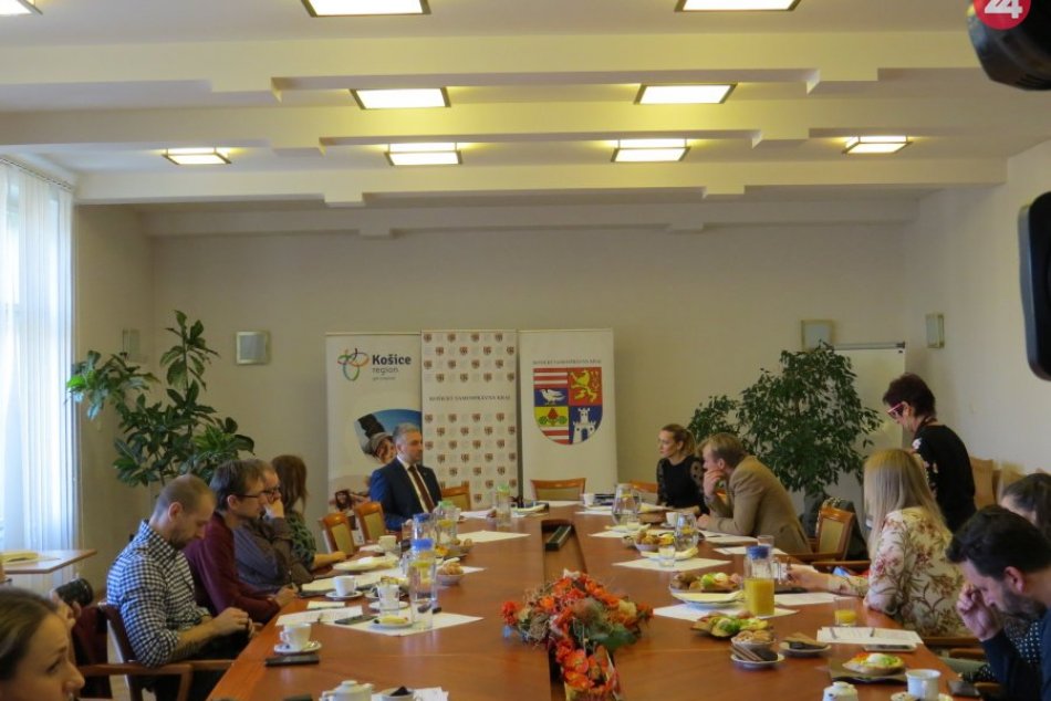 Raňajkovali sme so županom Rastislavom Trnkom