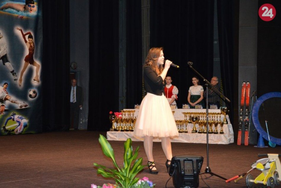 Šikovní športovci prevzali ceny: Darilo sa karatistom, plavcom aj voltíži, FOTO