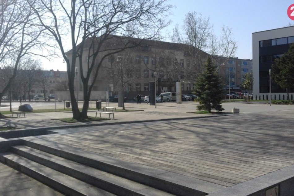 Poloprázdne šalianske ulice: Na svedomí ich má obávaný koronavírus