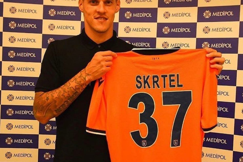 Hnusný odkaz Škrtelovi