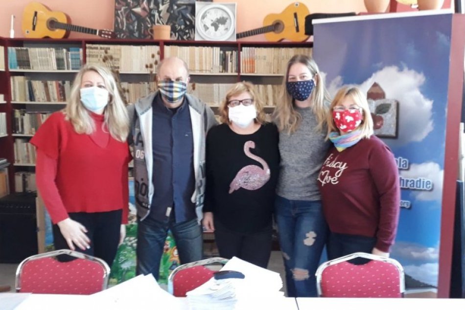 Obrazom: Vzdelávanie sa po hradom Krásna Hôrka