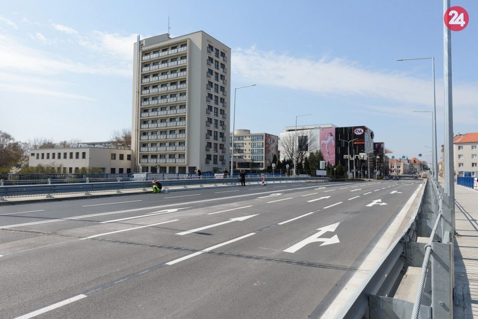 Zrekonštruovaný Univerzitný most v Nitre