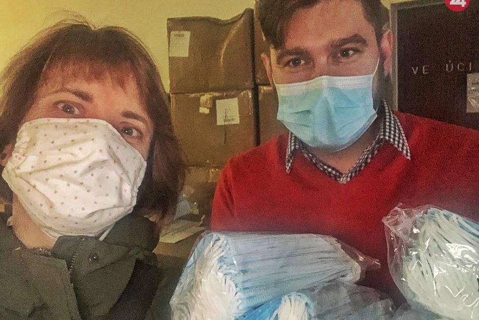 V OBRAZOCH: Ľudia sa spojili a pomáhajú bystrickým nemocniciam