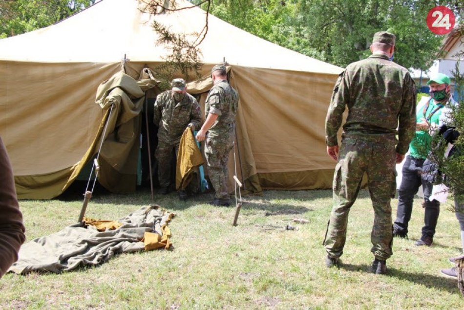 Vojaci rozložili na Sihoti dva stany