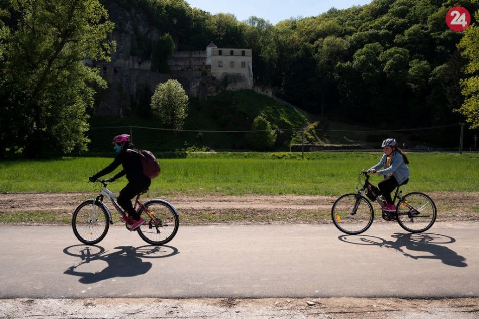 FOTO z novej cyklotrasy v úseku Trenčín - Nemšová