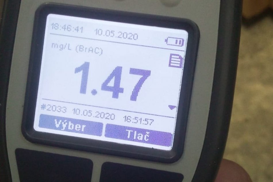 FOTO: Vodič (36) nafúkal najprv 3,06 promile a potom 3,29 promile