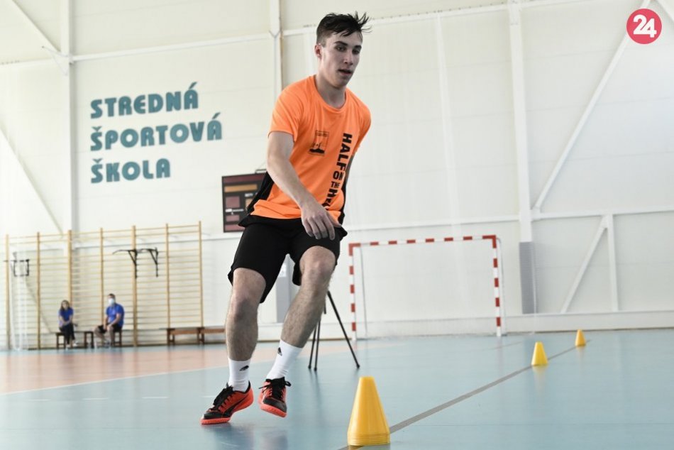 FOTO: Prijímacie skúšky na Hokejovú akadémiu v Trenčíne