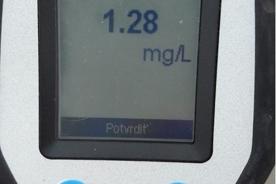 Pod nehodu sa podpísal alkohol: Handlovčan zrámoval dve autá