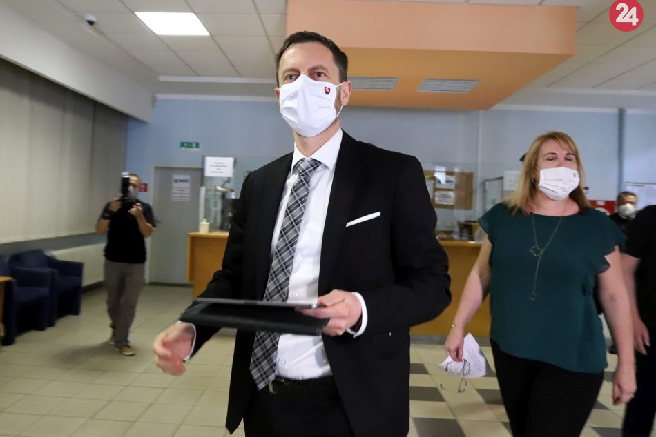 Minister Heger štartuje boj proti daňovým podvodom