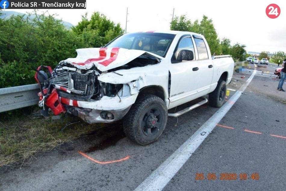 FOTO z nešťastia: Prebiehanie na Felícii sa skončilo tragédiou