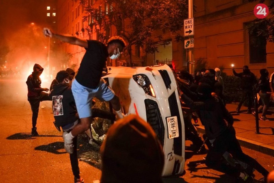 Protesty vo Washingtone: Národná garda v nasadení!