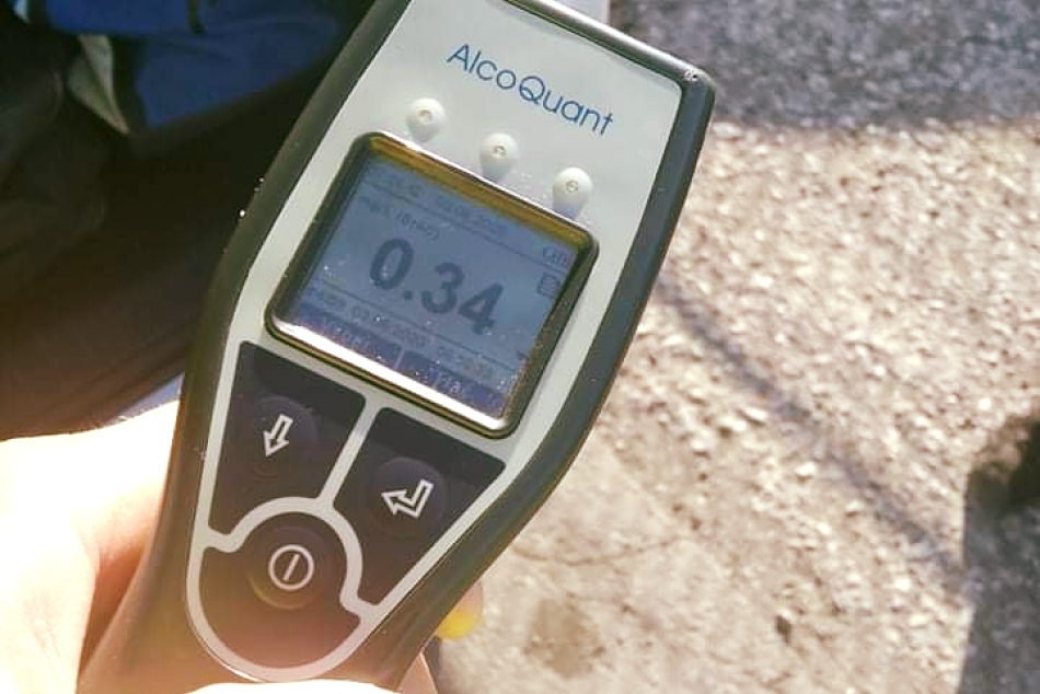 Mladého vodiča v Bystrici načapali opitého