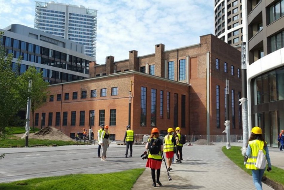 Park a ihriská v Sky Park