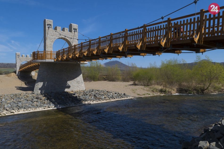 Obrazom: Cyklomost vo Veľkom Šariši ľudí vo veľkom priťahuje
