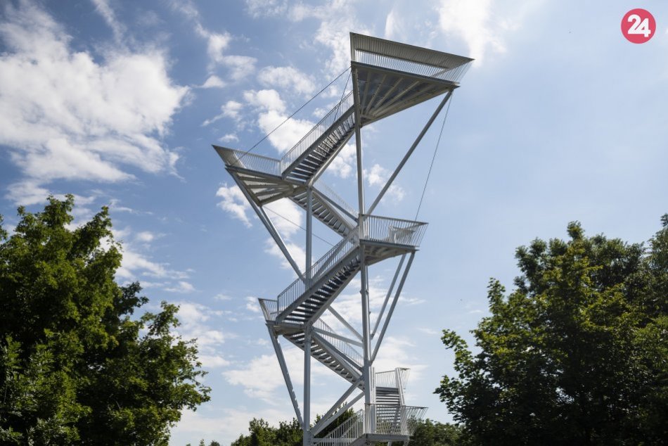 Vyhliadková veža Devínska Kobyla