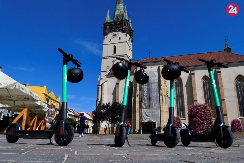 Novinka v uliciach Prešova: Elektrické zdieľané kolobežky