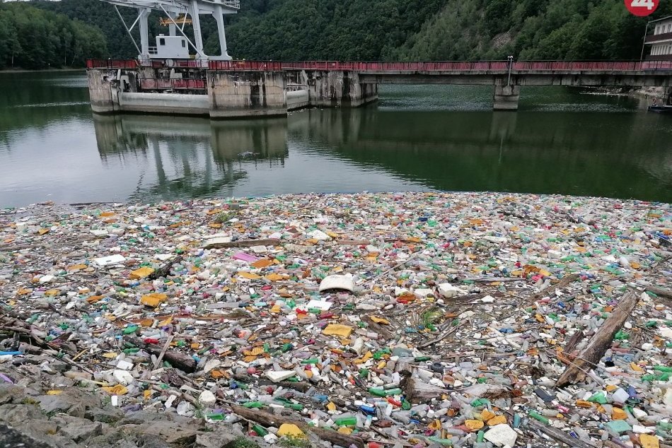 Ružín - čistenie - kombajn