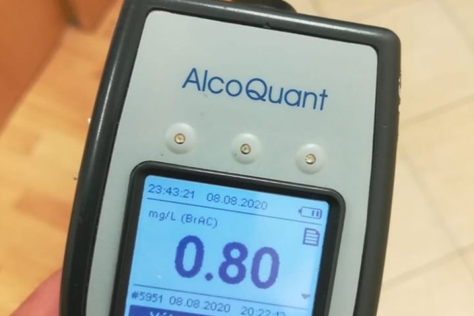 Trenčan (31) nafúkal viac ako 1,5 promile: Hrozí mu basa