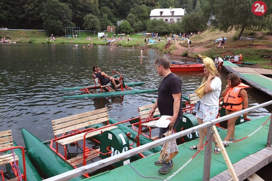 FOTO: Najobľúbenejšie štiavnické tajchy počas letných dní
