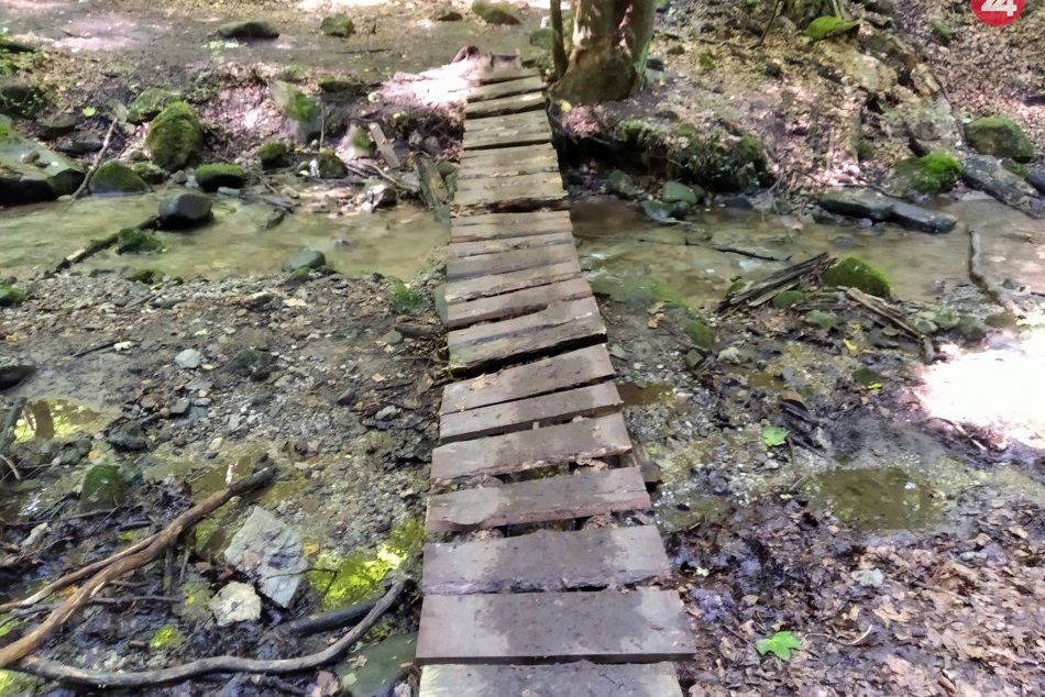 V OBRAZOCH: Krásy Králickej tiesňavy a vodopádu na fotkách