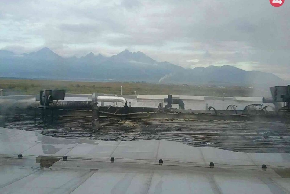 Požiar výrobnej haly vo Veľkej Lomnici