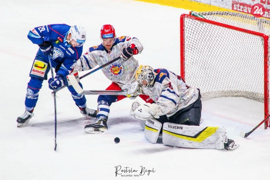 HK Nitra – HKM Zvolen 5:3 (0:0, 3:1, 2:2)