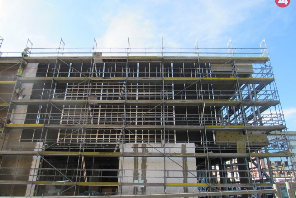 Obrazom: Augustové zábery výstavby OC Novum v Prešove