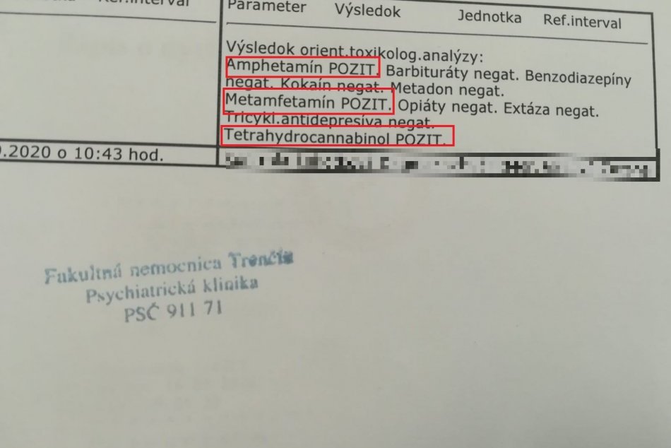 FOTO: Mladému vodičovi našli na vyšetrení v trenčianskej nemocnici v tele drogy