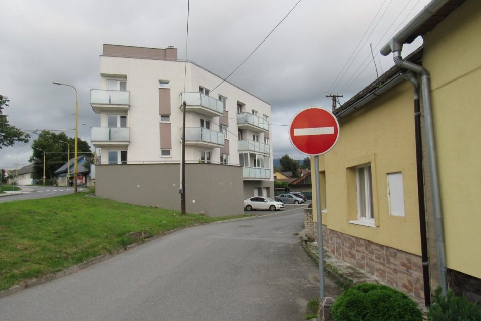 Obrazom: V Prešove smerom na Solivar máme dopravnú kuriozitu