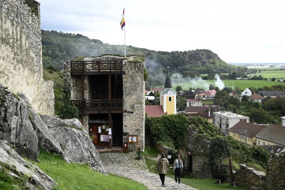 OBRAZOM: Víkend na hrade Beckov