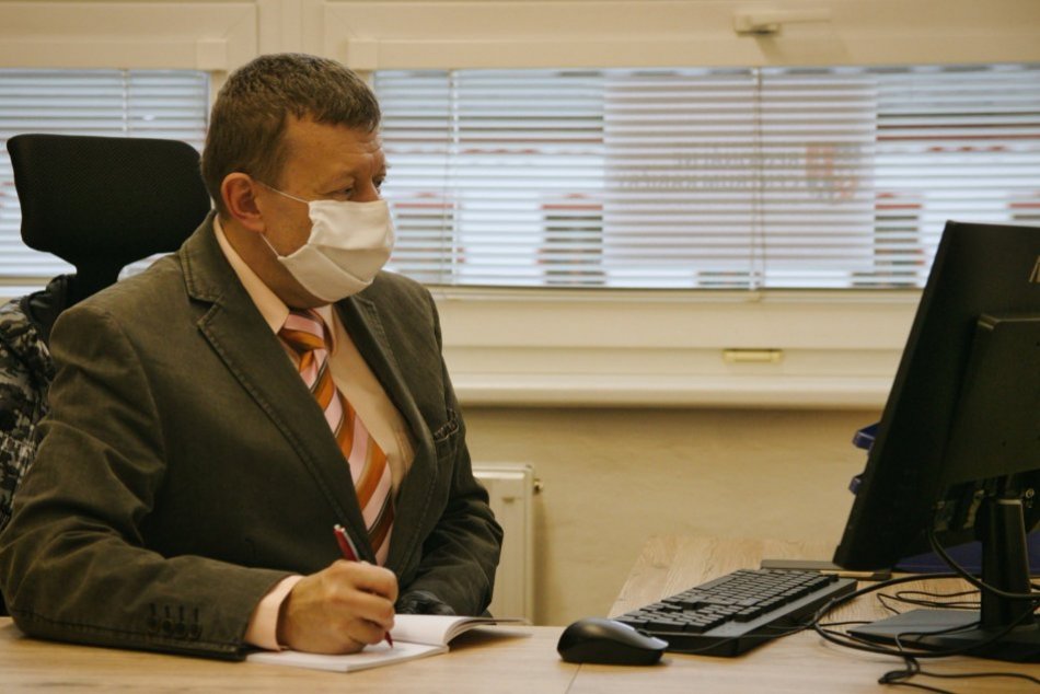 V OBRAZOCH: Vo Zvolene otvorili Regionálne centrum kariéry