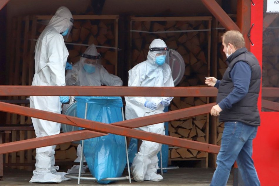 V OBRAZOCH: Odberové miesto na futbalovom ihrisku v mestskej časti Jakub