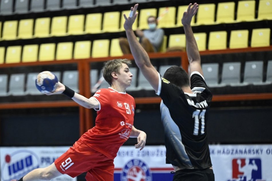 OBRAZOM: MŠK Považská Bystrica - HK Agro Topoľčany 29:15