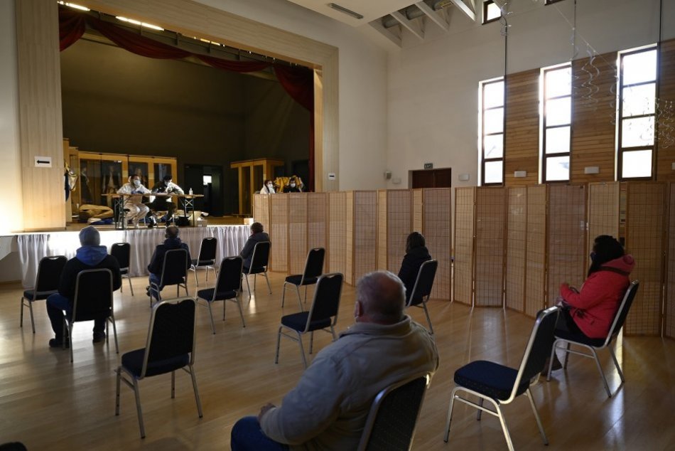 OBRAZOM: Dobrovoľné testovanie v obci Dohňany